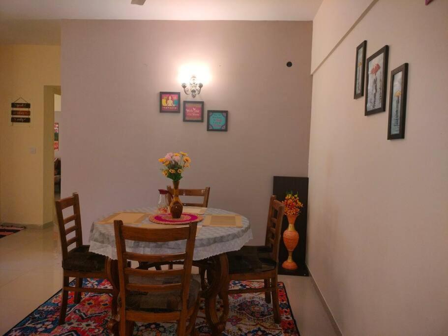 Apartamento Portofino Treehouse Lavasa Exterior foto